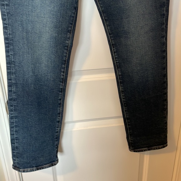 Fidelity Denim - Picture 8 of 12